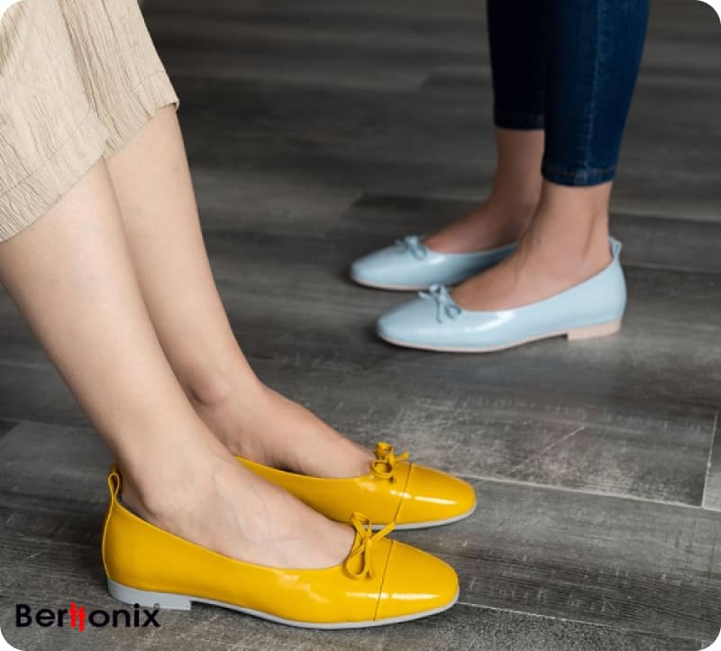 کفش کالج زنانه نوک تیز